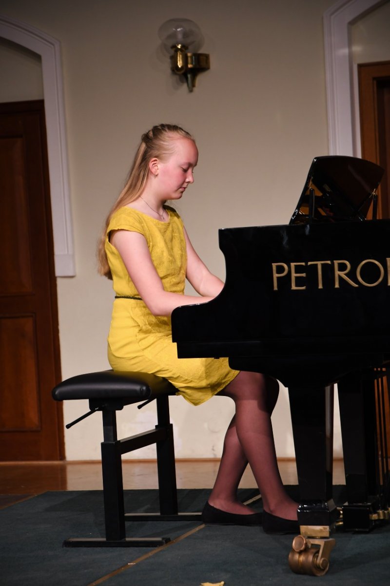 Koncert absolventů v Redutě