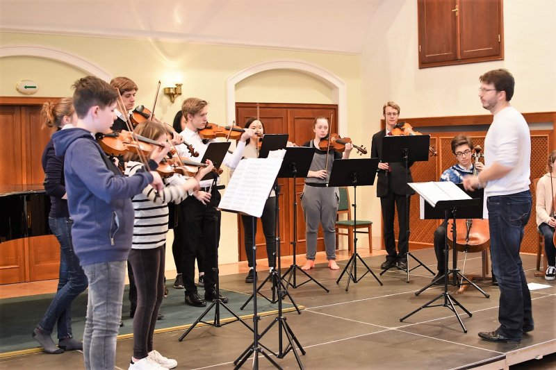 Koncert sólistů a souborů